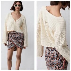 Zara Cream Crochet Knit Cropped Cardigan Size Medium Bell Sleeve 4331/120